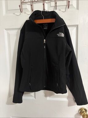 The North Face Women's Black Soft-Shell Utility Jacket